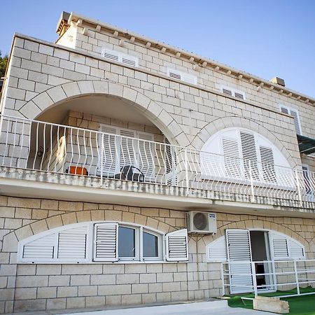 Apartment Dove With Sea View And Free Parking Dubrovnik Exterior photo