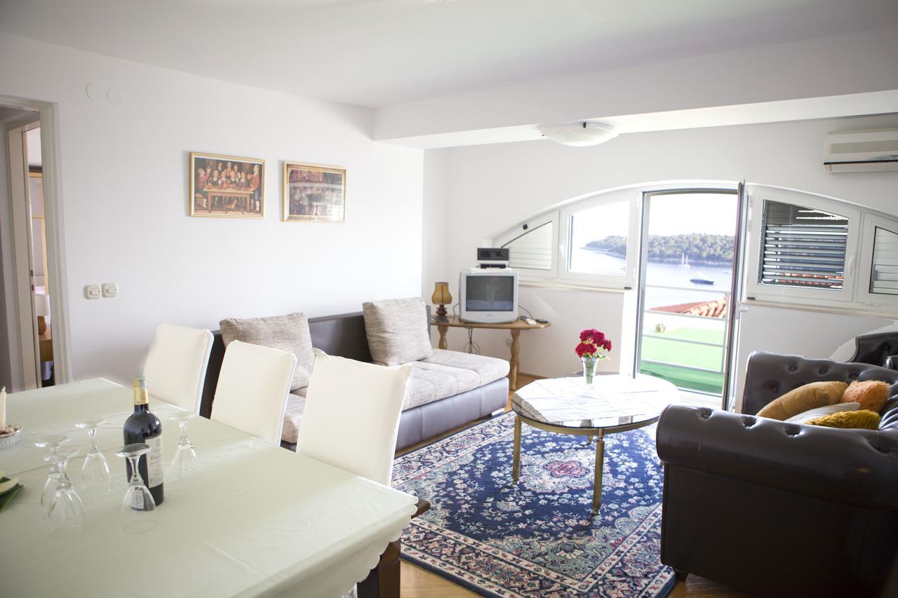 Apartment Dove With Sea View And Free Parking Dubrovnik Exterior photo