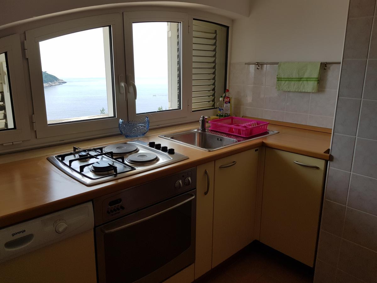 Apartment Dove With Sea View And Free Parking Dubrovnik Exterior photo