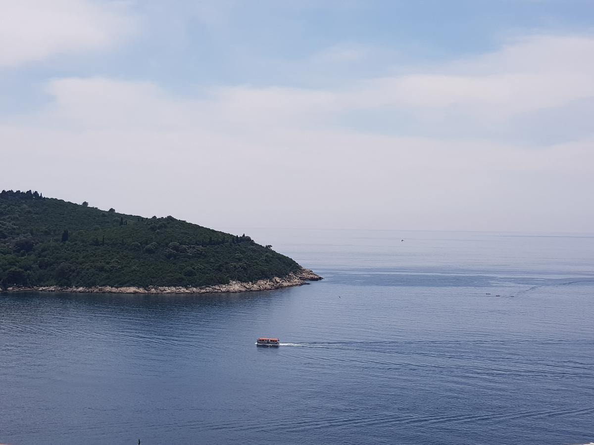 Apartment Dove With Sea View And Free Parking Dubrovnik Exterior photo